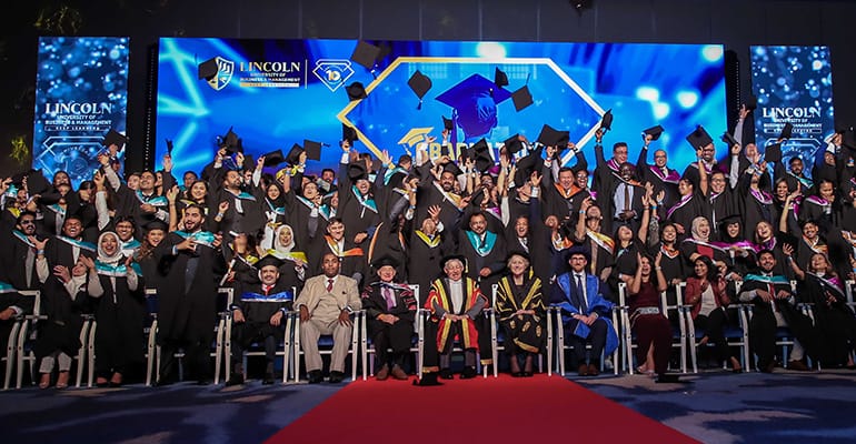 How-do-I-prepare-for-a-graduation-ceremony-